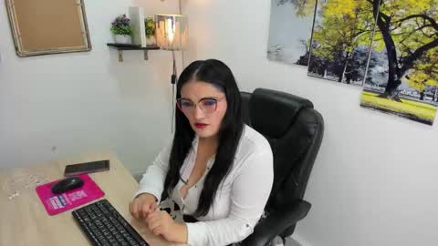 Snapshot of stefy_cg chatting on 02-26-26, 12:15 Stefy online show from 02-26-26, 12:15