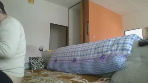 Snapshot of steki038434 chatting on 01-11-25, 08:00 steki038434 online show from 01-11-25, 08:00