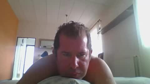 Snapshot of steki038434 chatting on 09-14-25, 11:53 steki038434 online show from 09-14-25, 11:53