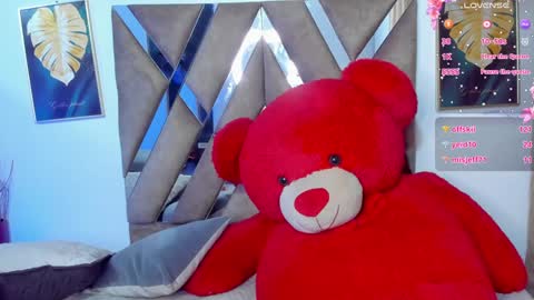 Snapshot of stela__gs chatting on 01-16-25, 07:41 stella online show from 01-16-25, 07:41