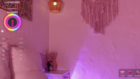 Snapshot of stela_artois chatting on 02-23-25, 04:02 My name is Stella Nice to meet you Fav Pattern is 111 boobs are real online show from 02-23-25, 04:02