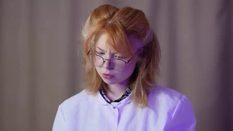 Snapshot of stela_vanila chatting on 09-17-25, 12:45 Stella online show from 09-17-25, 12:45