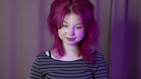 Snapshot of stela_vanila chatting on 10-18-25, 01:30 Stella online show from 10-18-25, 01:30