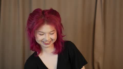 Snapshot of stela_vanila chatting on 10-22-25, 12:44 Stella online show from 10-22-25, 12:44