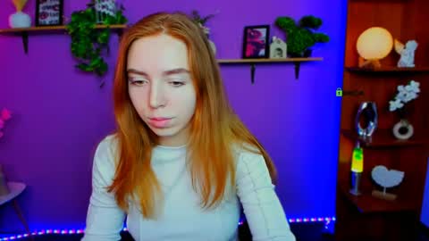 stella_flower online show from 04-17-26, 05:21