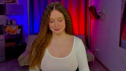 Stella online show from 10-19-25, 03:45