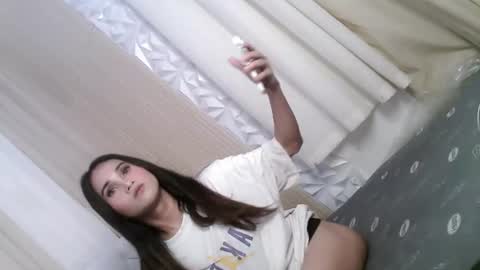 Stella Siner online show from 07-17-26, 06:31