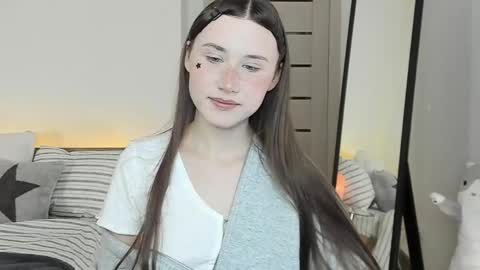 stella_sunny online show from 04-23-26, 10:34