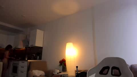 Asella online show from 02-20-25, 11:53