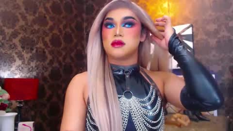 Snapshot of stellagrayts chatting on 02-14-25, 09:56 CALL ME STELLA online show from 02-14-25, 09:56