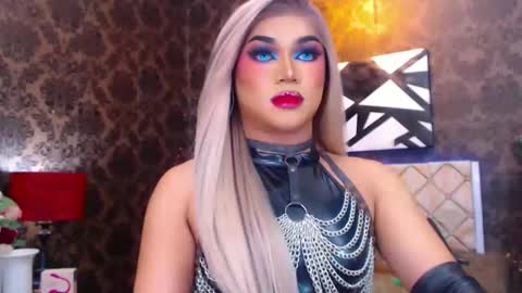 Snapshot of stellagrayts chatting on 02-15-25, 09:16 CALL ME STELLA online show from 02-15-25, 09:16