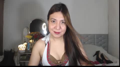 Stella online show from 11-27-25, 04:31