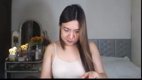 Stella online show from 01-11-26, 04:56