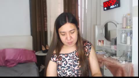 Stella online show from 04-07-26, 08:26