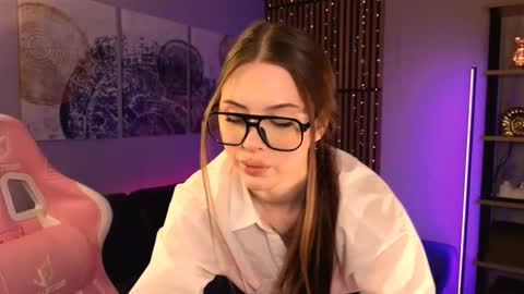 Snapshot of stellary_shy chatting on 02-03-26, 08:58 Stellary online show from 02-03-26, 08:58