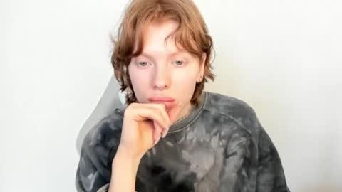 S T E L L A online show from 02-06-26, 08:18