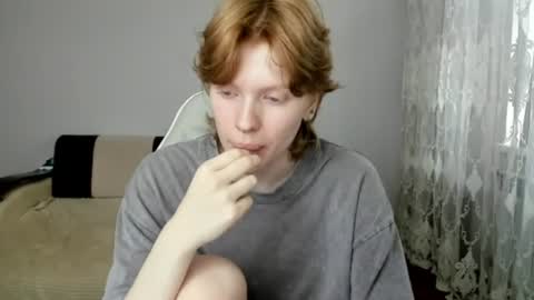 S T E L L A online show from 07-10-26, 11:02