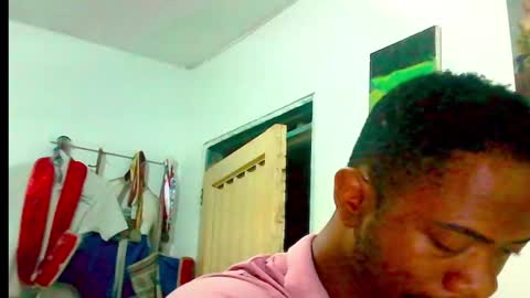 Snapshot of stemanlu9 chatting on 12-06-24, 07:10 Steman online show from 12-06-24, 07:10