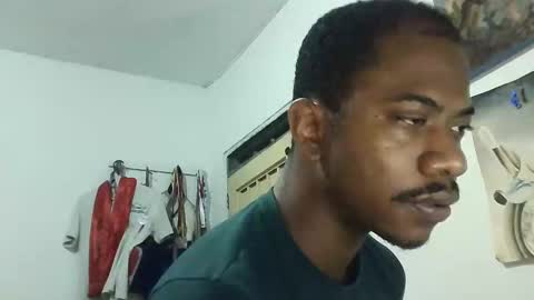 Snapshot of stemanlu9 chatting on 01-23-25, 04:52 Steman online show from 01-23-25, 04:52