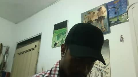 Snapshot of stemanlu9 chatting on 02-04-25, 06:14 Steman online show from 02-04-25, 06:14