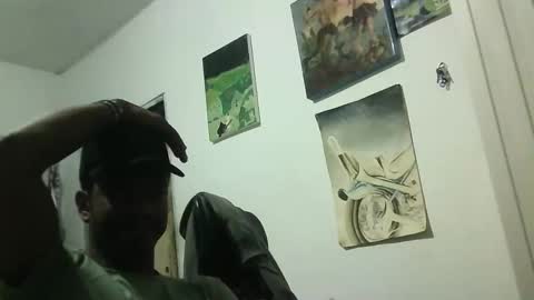 Snapshot of stemanlu9 chatting on 02-14-25, 06:45 Steman online show from 02-14-25, 06:45