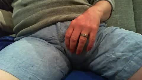 Snapshot of stemee chatting on 10-30-25, 09:04 marriedsecretcrotchwatcher online show from 10-30-25, 09:04