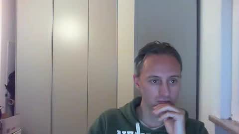 sten015 online show from 11-24-25, 04:51