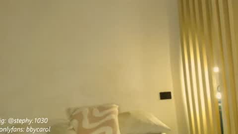 Snapshot of steph_y1030 chatting on 07-18-26, 05:22 stephany online show from 07-18-26, 05:22