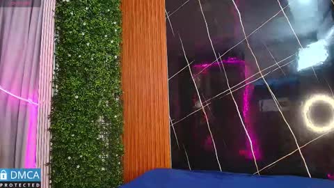 Snapshot of stepha_ chatting on 09-26-25, 11:03 Stepha online show from 09-26-25, 11:03