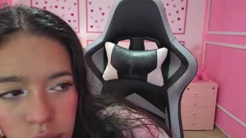 Stephania online show from 09-16-25, 11:33