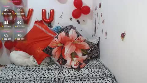 Stephanie   online show from 03-24-26, 10:31