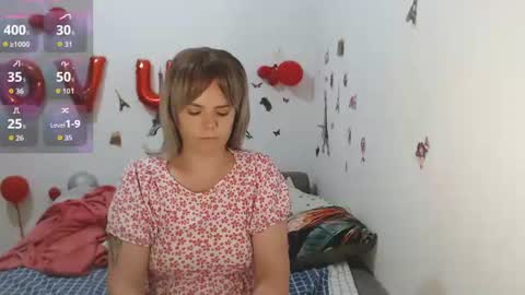Snapshot of stephaniewild chatting on 07-20-26, 10:39 Stephanie online show from 07-20-26, 10:39