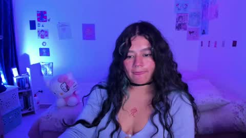 Stephanie  online show from 12-28-24, 03:37