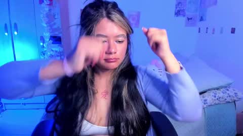 Stephanie  online show from 03-05-25, 12:59