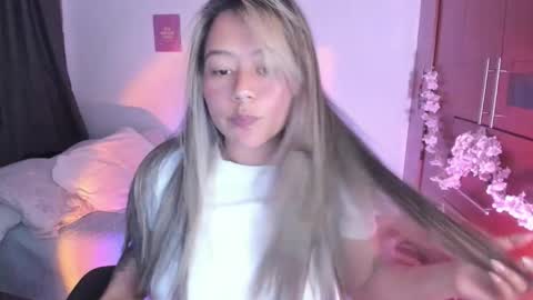 Stephanie  online show from 09-28-25, 12:16