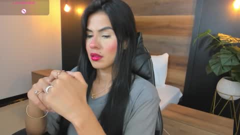 S T E P H A N Y A online show from 01-07-26, 07:16