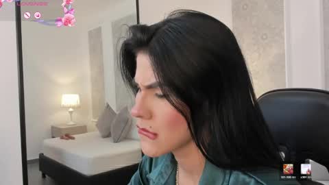 Snapshot of stephanya_ chatting on 05-18-26, 07:31 S T E P H A N Y A online show from 05-18-26, 07:31
