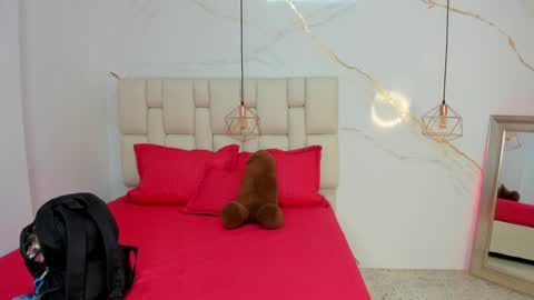 Stefanny online show from 01-13-25, 09:52