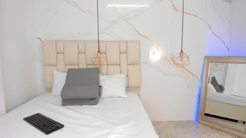 Stefanny online show from 01-31-25, 09:59