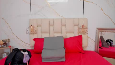 Stefanny online show from 02-11-25, 10:07