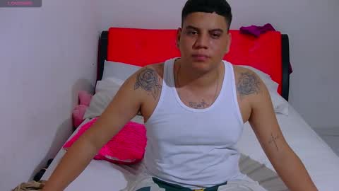 stephatine_4321 online show from 11-02-25, 10:12