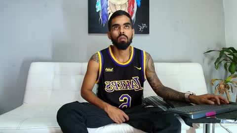    ................     online show from 12-13-24, 09:52