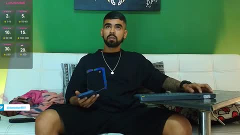    ................     online show from 10-03-25, 12:07