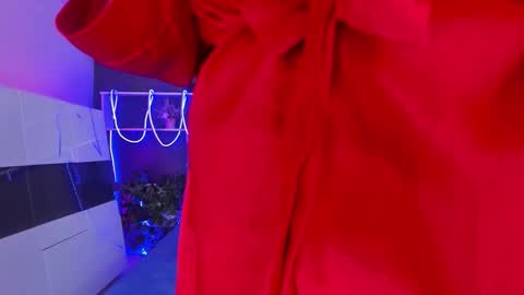 Stephie online show from 03-26-26, 06:52