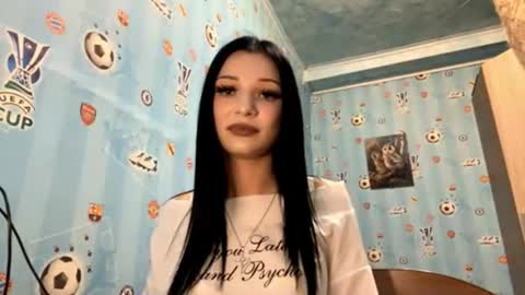 Snapshot of stephniesolie chatting on 11-14-25, 04:49 StephanI online show from 11-14-25, 04:49