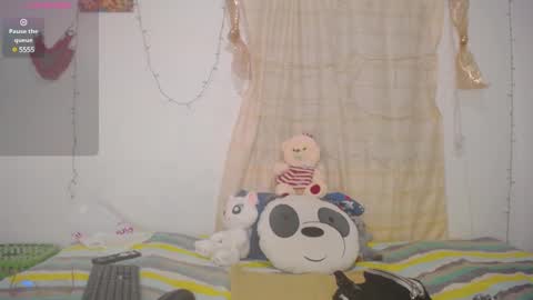 Snapshot of stepmom_slut_50_ chatting on 12-19-24, 10:21 Angie mature online show from 12-19-24, 10:21