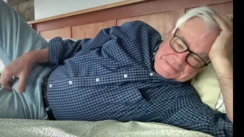 Snapshot of steve988279 chatting on 05-02-26, 12:21 Steve online show from 05-02-26, 12:21