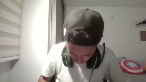 Snapshot of steve_dick22 chatting on 06-22-26, 03:25 Steve online show from 06-22-26, 03:25
