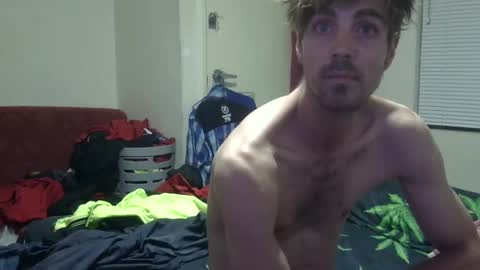 Snapshot of steveaussie chatting on 01-20-25, 07:35 Australian420 online show from 01-20-25, 07:35