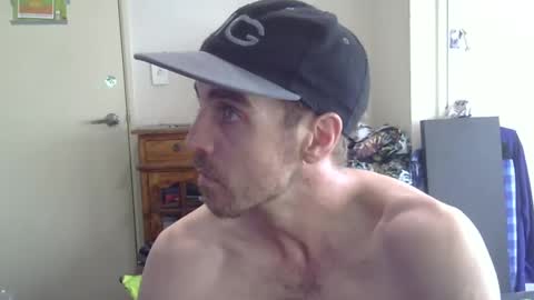 Snapshot of steveaussie chatting on 01-25-25, 12:27 Australian420 online show from 01-25-25, 12:27